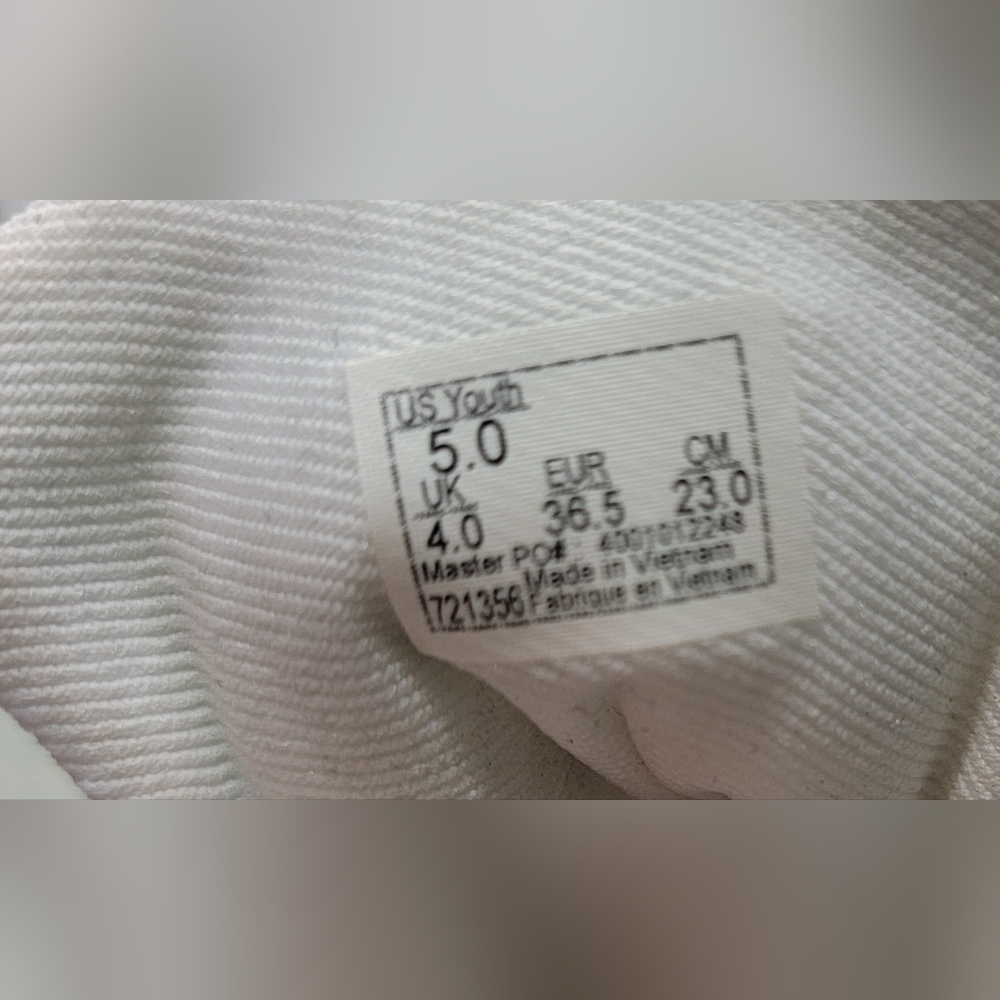 Vans White Canvas Sneakers Classic Style - Picture 4 of 5